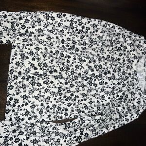 H&M Black and White Floral Blouse